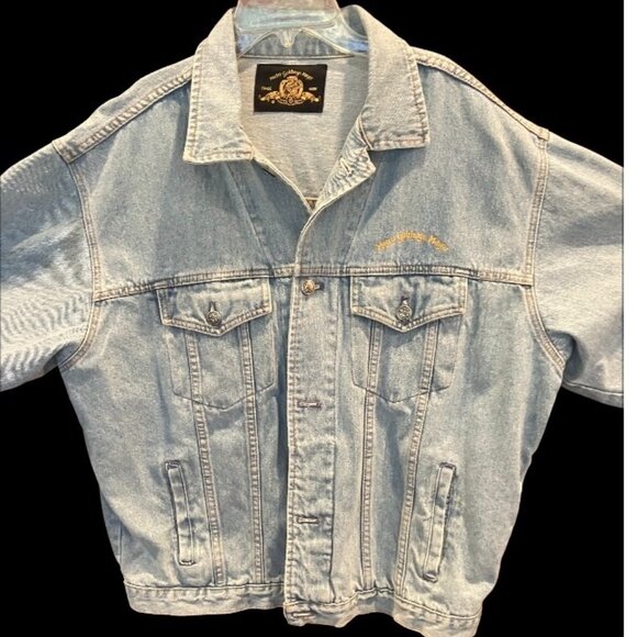 Vintage” MOST WANTED” METRO GOLDWYN MAYER Large cotton Denim - Smoke Free Hm